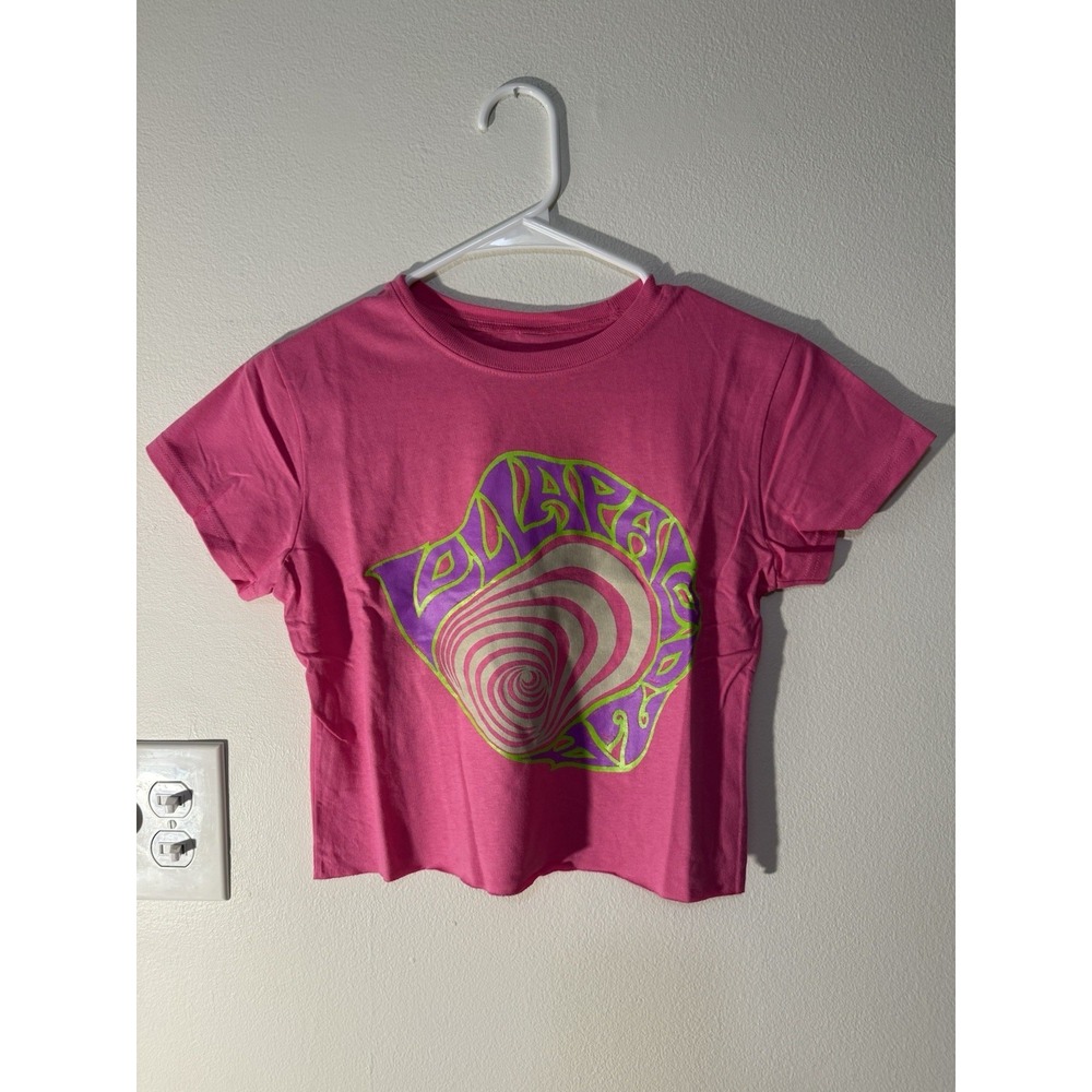 Urban Outfitters Lollapalooza Pink Cropped Baby Tee‎ Women's Size L